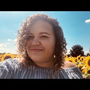 Meet your Posher, Samantha